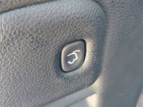 Used 2020 Jeep Grand Cherokee Limited w/ Luxury Group II image 8