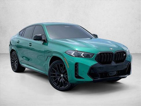 Used 2024 BMW X6 M60i AWD/4WD image 12