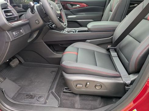 New 2026 Chevrolet Traverse RS FWD image 11