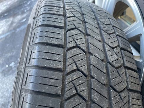 Used 2018 Toyota Camry LE image 11