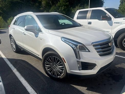 Used 2017 Cadillac XT5 Luxury w/ Driver Awareness Package FWD image 1