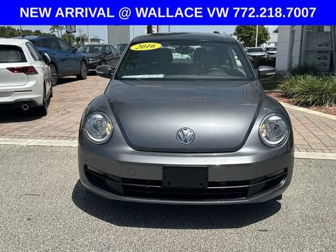 Used 2016 Volkswagen Beetle 1.8T SEL FWD image 4
