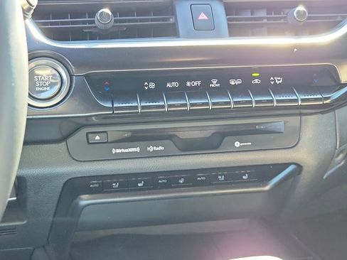 Used 2019 Lexus UX 200 200 Luxury image 30