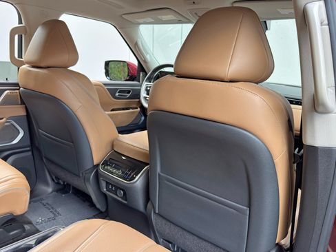 Used 2025 INFINITI QX80 Sensory w/ Exterior Package AWD/4WD image 37