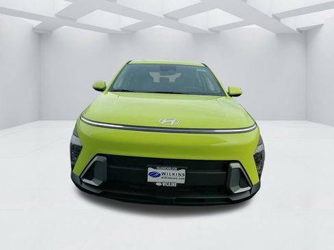 New 2026 Hyundai Kona SE image 2