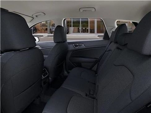 New 2026 Kia Sportage S image 18