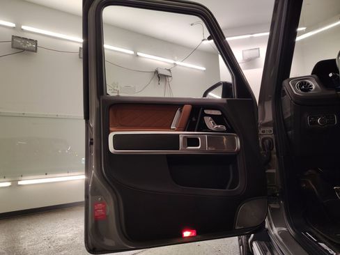 Certified 2025 Mercedes-Benz G 63 AMG 4MATIC image 19