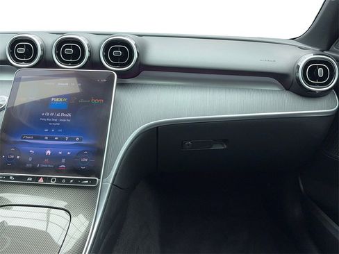 Used 2024 Mercedes-Benz C 300 Sedan image 19