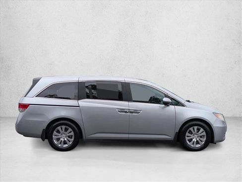 Used 2016 Honda Odyssey EX image 4