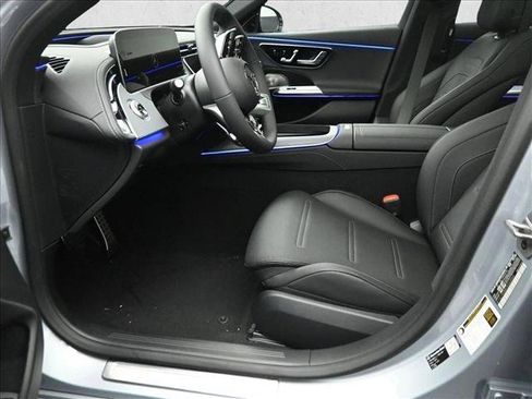 New 2026 Mercedes-Benz E 53 AMG e 4MATIC Sedan image 8