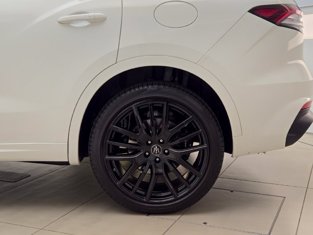 Certified 2023 Maserati Levante Modena AWD/4WD image 14