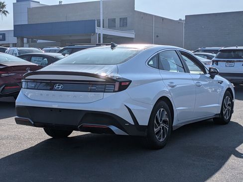 New 2026 Hyundai Sonata Blue image 4