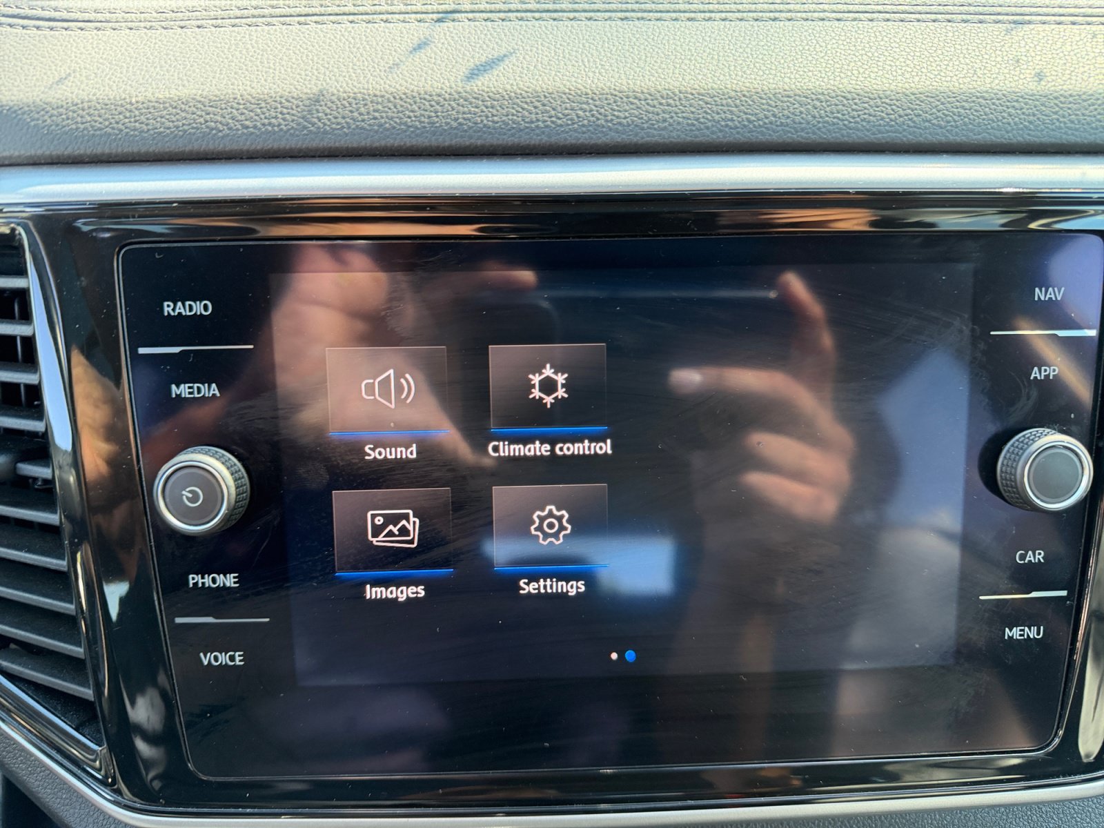 Used 2021 Volkswagen Atlas SEL AWD/4WD image 23