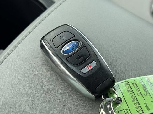 Certified 2025 Subaru Outback Premium AWD/4WD image 27