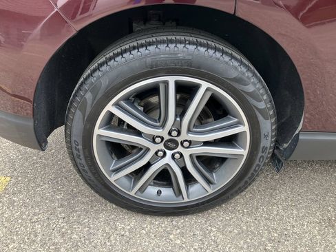 Used 2024 Ford Edge Titanium w/ Equipment Group 301A AWD/4WD image 19