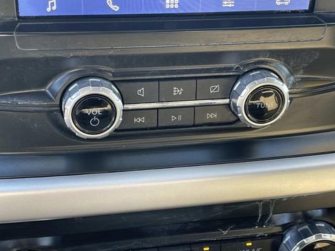 Used 2022 Ford F150 XLT w/ Equipment Group 301A Mid image 25