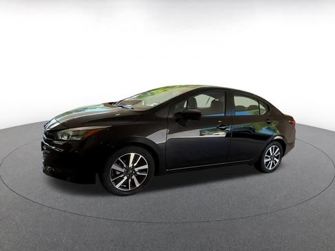 Used 2025 Nissan Versa SV FWD image 8
