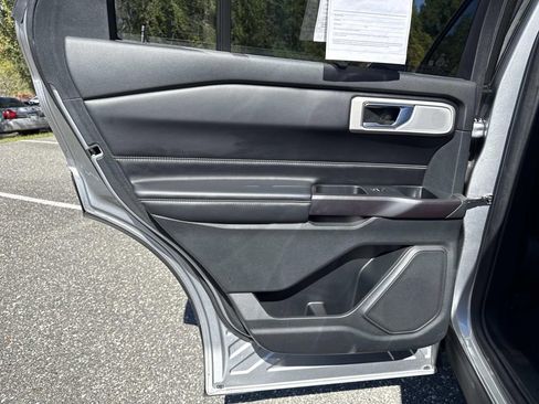 Used 2020 Ford Explorer ST w/ ST Street Pack image 13