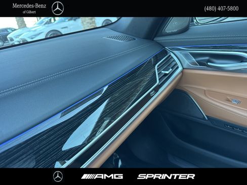 Used 2022 BMW 740i w/ M Sport Package RWD image 27