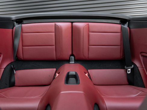 Certified 2015 Porsche 911 Turbo image 29