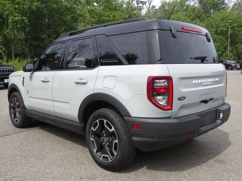 Used 2021 Ford Bronco Sport Outer Banks AWD/4WD image 7