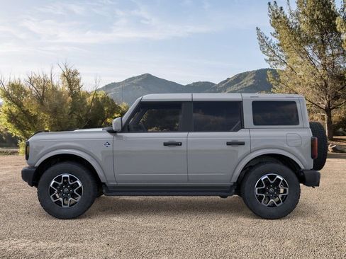 New 2026 Ford Bronco Outer Banks AWD/4WD image 3