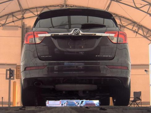 Used 2017 Buick Envision Essence w/ LPO, Cargo Package FWD image 7