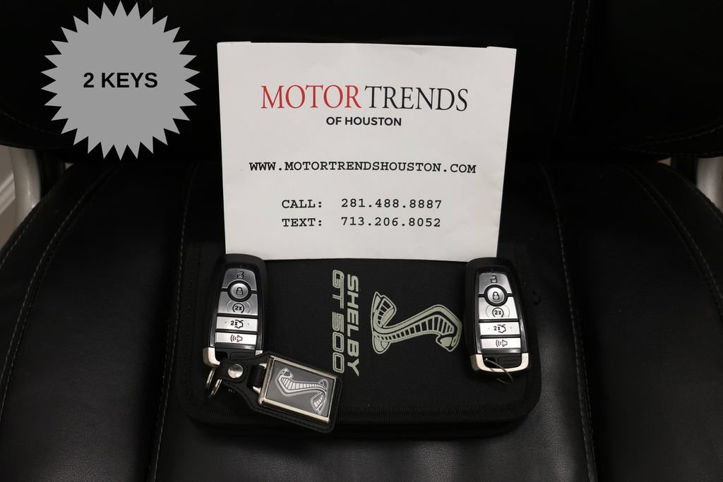 Used 2022 Ford Mustang Shelby GT500 w/ Carbon Fiber Track Pack RWD image 50