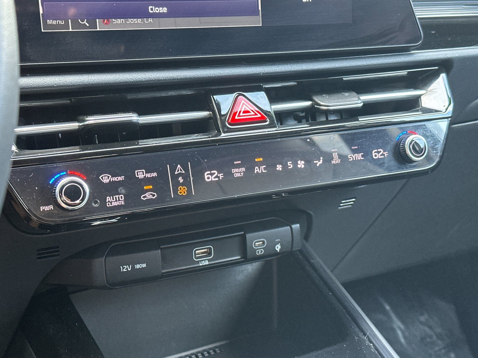 Used 2024 Kia Niro Wind FWD image 21