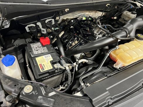 Used 2019 Ford F150 XLT w/ XTR Package image 42