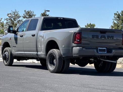 New 2026 RAM 3500 Big Horn AWD/4WD image 5