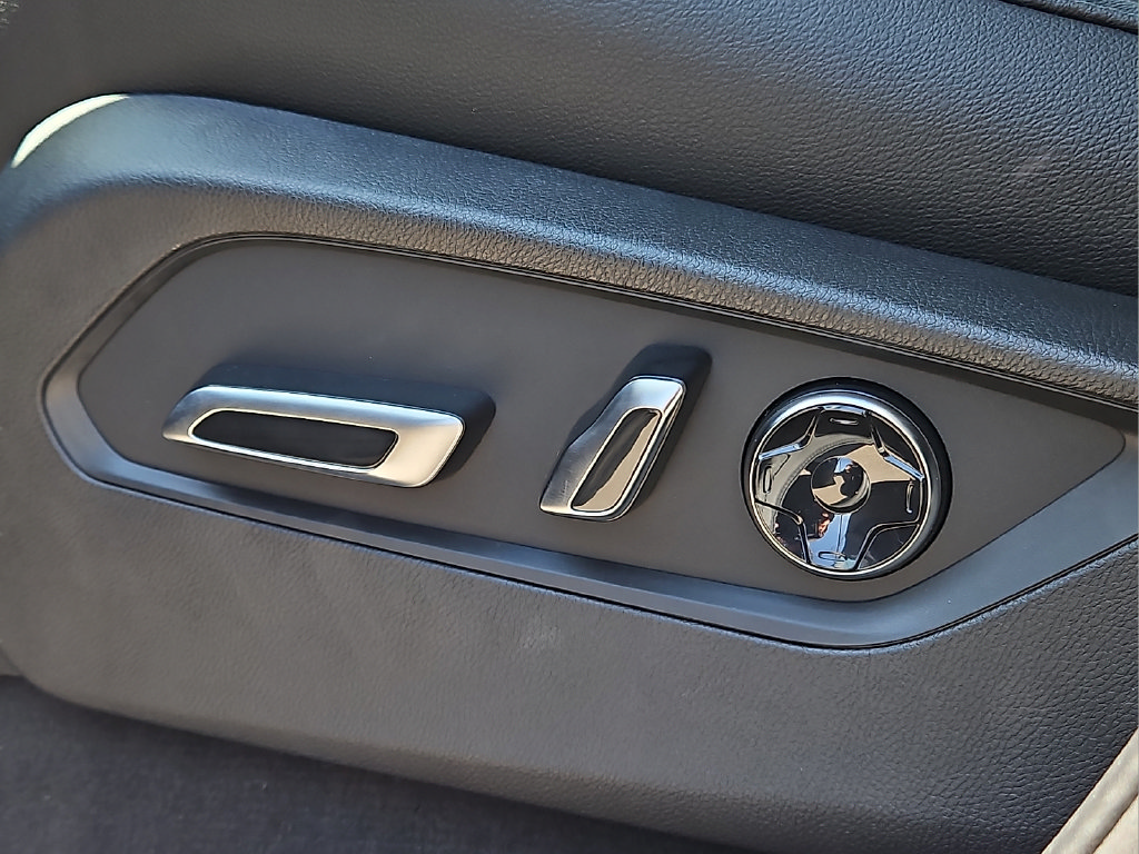 New 2026 Acura MDX FWD image 17