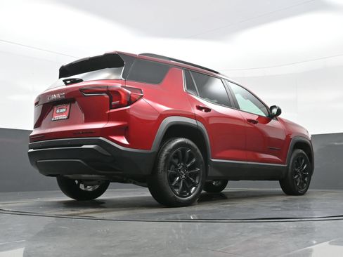 Used 2026 GMC Terrain Elevation w/ Black Edition AWD/4WD image 28