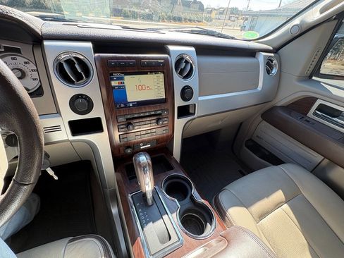 Used 2009 Ford F150 Platinum image 19