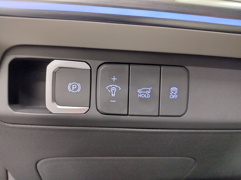 Certified 2025 Hyundai Santa Fe Calligraphy AWD/4WD image 39