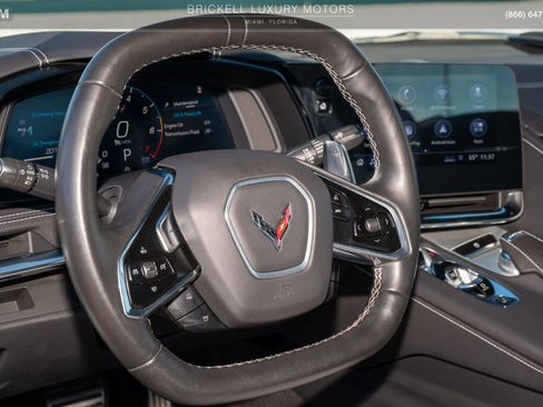 Used 2020 Chevrolet Corvette Stingray w/ Z51 Performance Package image 14