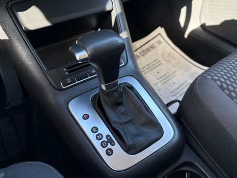 Used 2010 Volkswagen Tiguan S FWD image 42