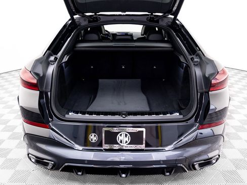New 2026 BMW X6 xDrive40i w/ Executive Package image 31