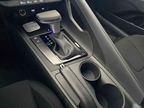 New 2026 Hyundai Elantra Sport FWD image 28
