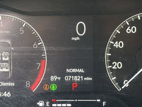 Used 2023 Honda Civic Sport image 11