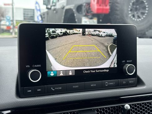 Used 2023 Honda Civic Sport image 18