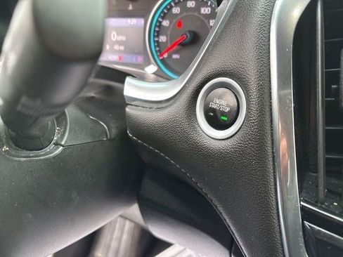 Used 2022 Chevrolet Traverse LT w/ LPO, Floor Liner Package image 20