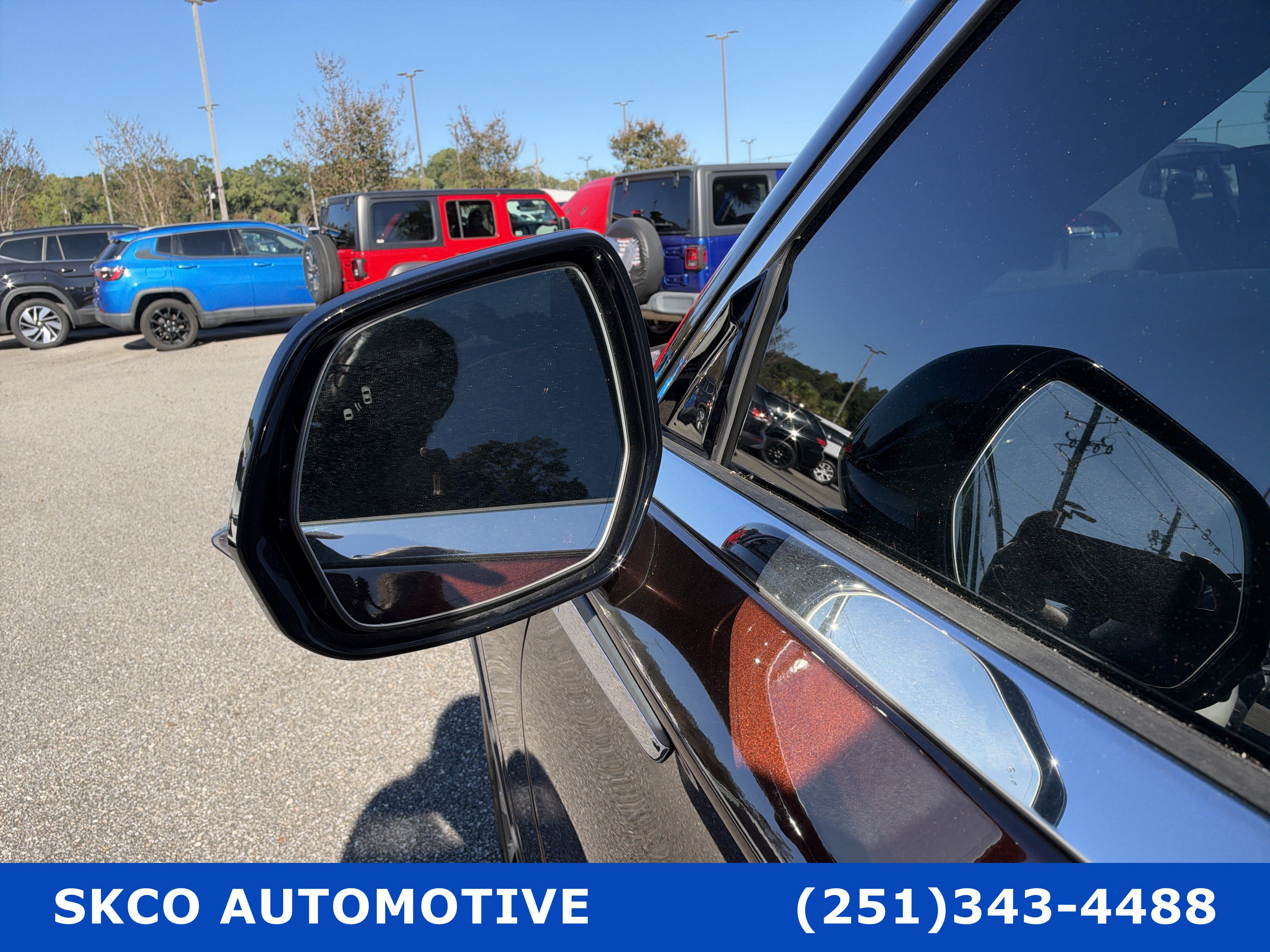 Used 2020 Lincoln Aviator Reserve w/ Equipment Group 201A RWD image 10