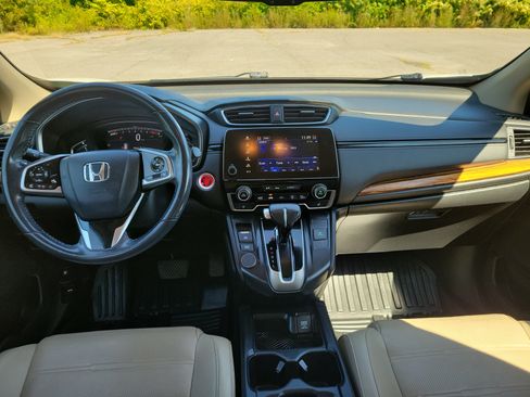 Used 2019 Honda CR-V Touring image 18