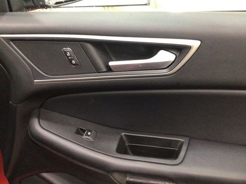 Used 2021 Ford Edge SEL w/ Convenience Package image 38