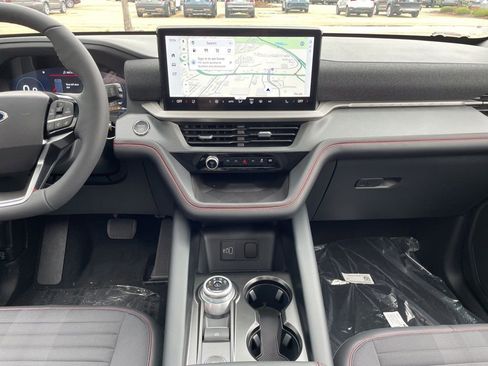 New 2026 Ford Explorer ST-Line AWD/4WD image 12