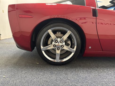 Used 2008 Chevrolet Corvette Coupe w/ Preferred Equipment Group RWD image 26