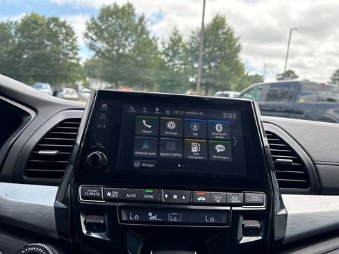 Used 2022 Honda Odyssey EX-L image 17