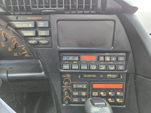 Used 1992 Chevrolet Corvette Coupe RWD image 11