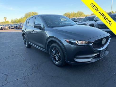Used 2019 MAZDA CX-5 Touring FWD image 1